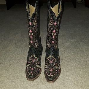 Black and Pink Inlay Corral boot